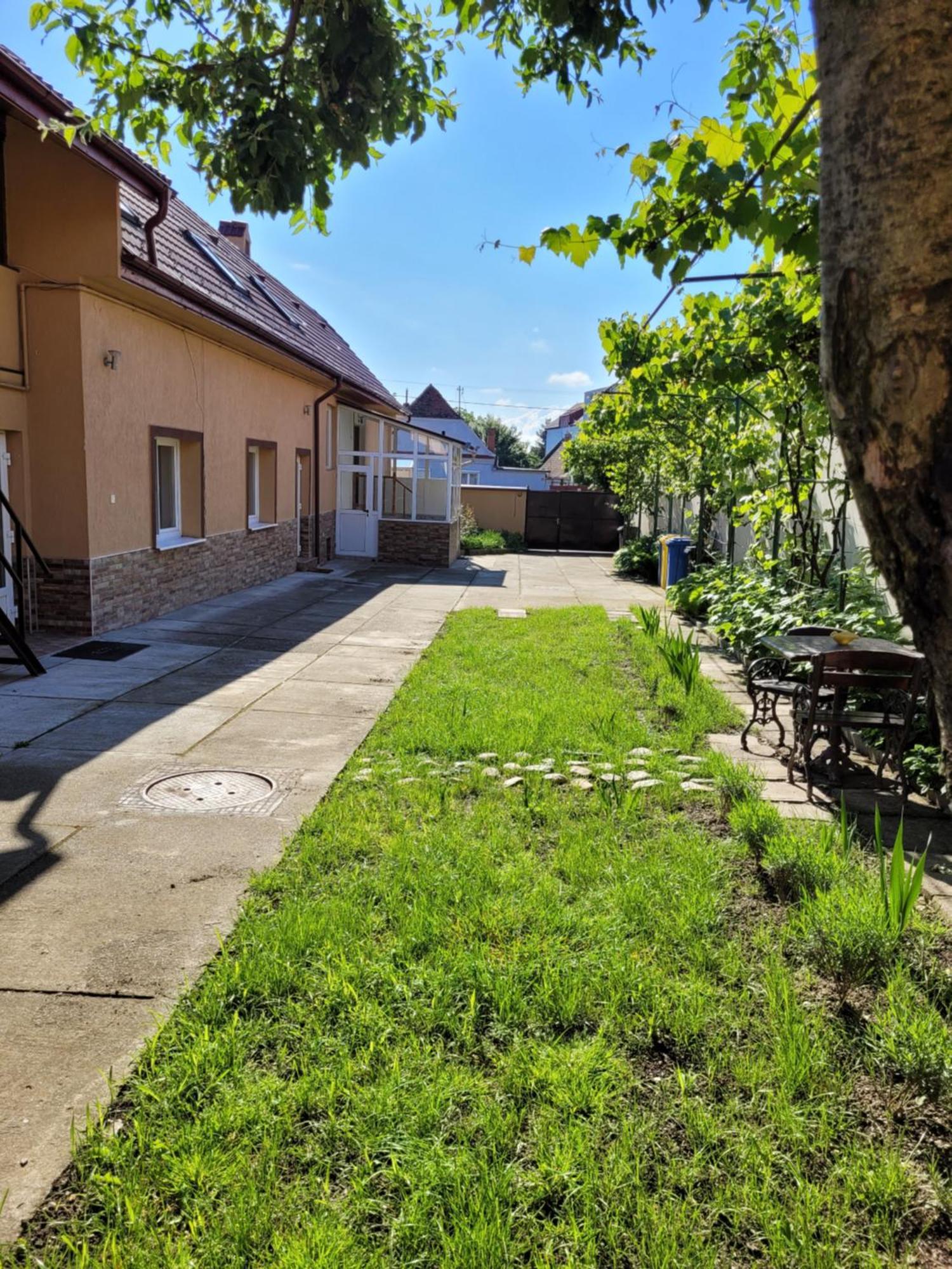 Two-Bedrooms Apt Nagyszeben Kültér fotó